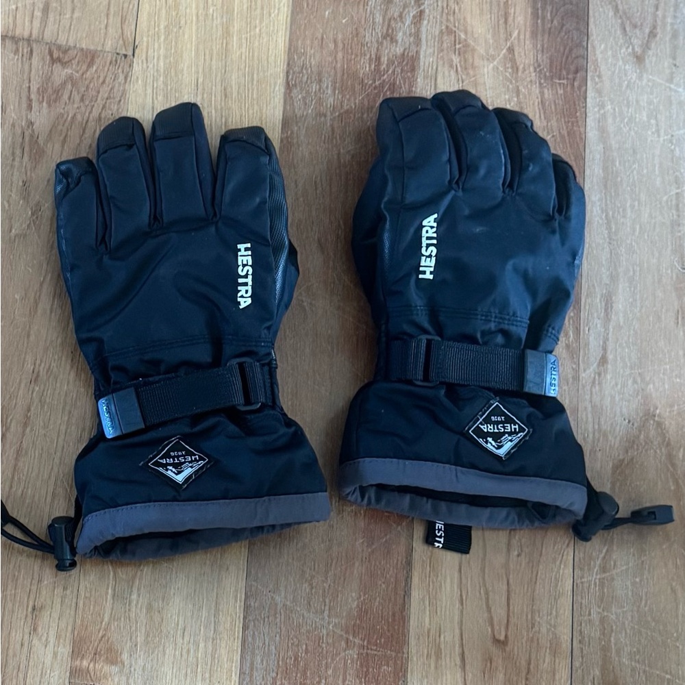 Hestra Black Ski Gloves - Picture 4 of 4